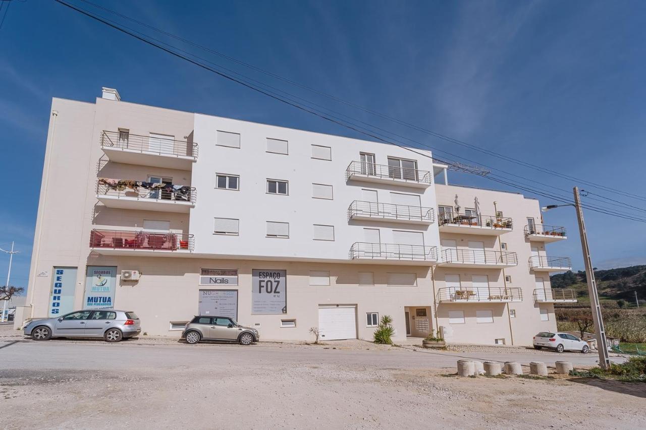 Farol Beach Place Apartment Nazare Exterior photo